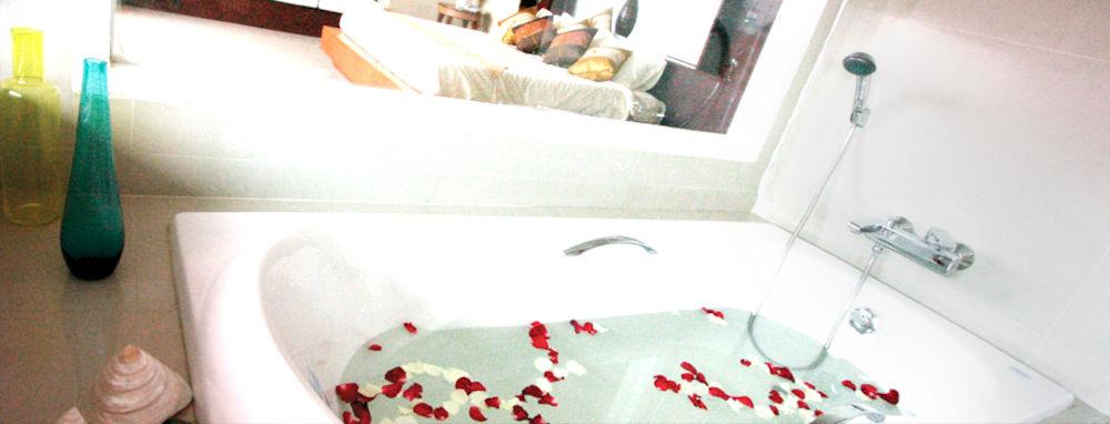 Morakot Twin Chumphon Hotel Buitenkant foto
