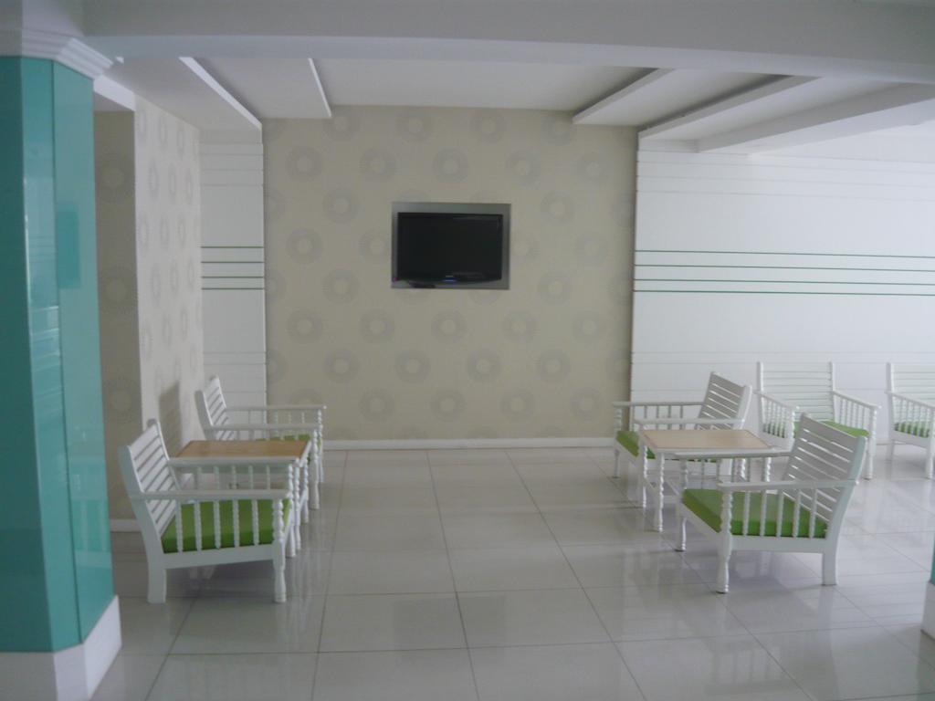 Morakot Twin Chumphon Hotel Buitenkant foto