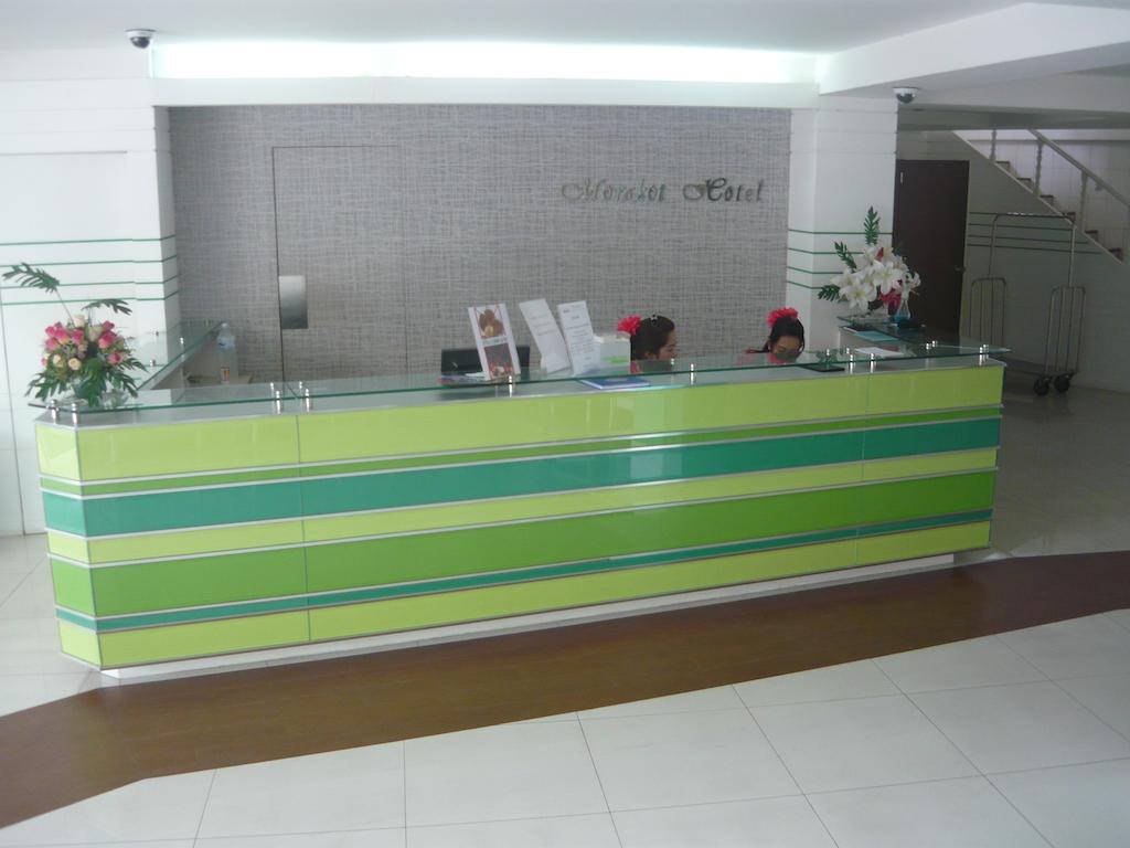 Morakot Twin Chumphon Hotel Buitenkant foto